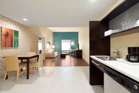 Home2 Suites by Hilton El Paso Airport