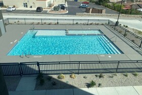 La Quinta Inn & Suites by Wyndham El Paso East Loop-375