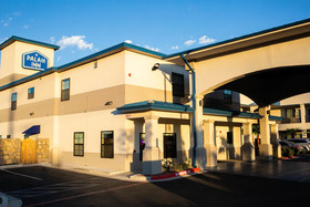 Palace Inn