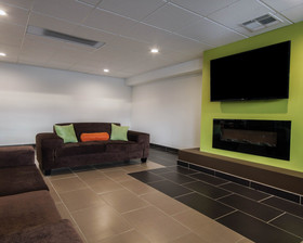 Quality Inn And Suites Airport