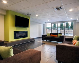 Quality Inn And Suites Airport