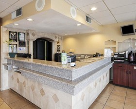 Quality Inn And Suites Airport