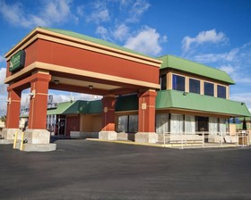 Quality Inn And Suites Airport