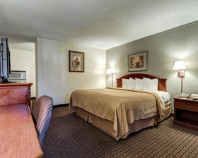 Quality Inn And Suites Airport