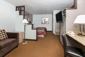 Ramada by Wyndham El Paso