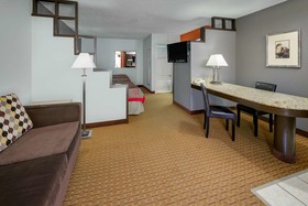 Ramada by Wyndham El Paso