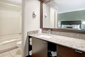 Ramada by Wyndham El Paso