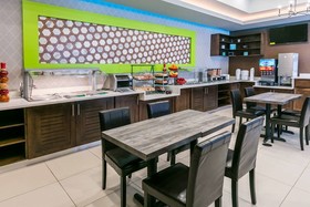 Ramada by Wyndham El Paso