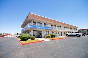 Studio 6 El Paso East