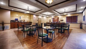 Best Western Plus Emory at Lake Fork Inn & Suites