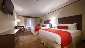 Best Western Plus Emory at Lake Fork Inn & Suites