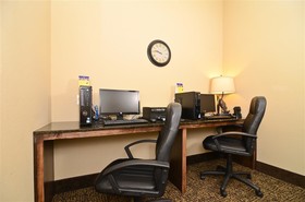 Best Western Plus Emory at Lake Fork Inn & Suites