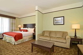 Best Western Plus Emory at Lake Fork Inn & Suites