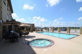 Best Western Plus Emory at Lake Fork Inn & Suites