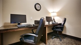 Best Western Plus Emory at Lake Fork Inn & Suites