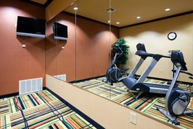 Holiday Inn Express & Suites Ennis