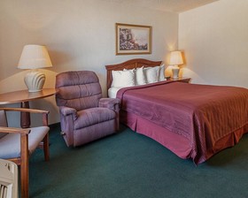 Quality Inn Ennis