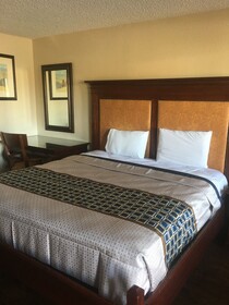 Great Western Inn& Suites
