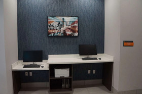 La Quinta Inn & Suites by Wyndham DFW West-Glade-Parks