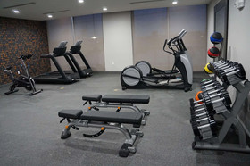 La Quinta Inn & Suites by Wyndham DFW West-Glade-Parks