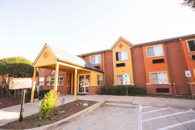 Regency Inn & Suites