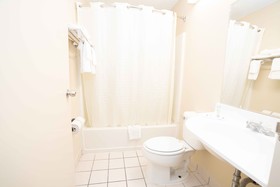 Regency Inn & Suites