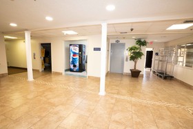 Regency Inn & Suites