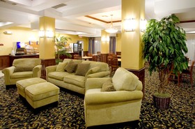 Holiday Inn Express Hotel & Suites Falfurrias