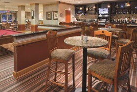 DoubleTree by Hilton Hotel Dallas - Farmers Branch