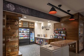DoubleTree by Hilton Hotel Dallas - Farmers Branch