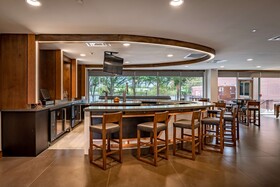 DoubleTree by Hilton Hotel Dallas - Farmers Branch