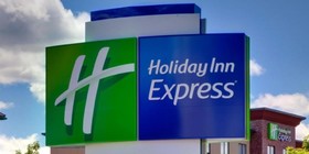 Holiday Inn Express & Suites Farmers Branch