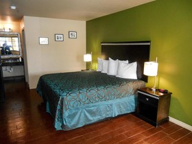 Motel 6 Floresville Tx