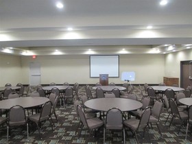 Best Western Plus Fort Worth Forest Hill Inn & Suites