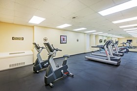 Holiday Inn Express Keith Ware Hall