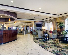 Comfort Suites