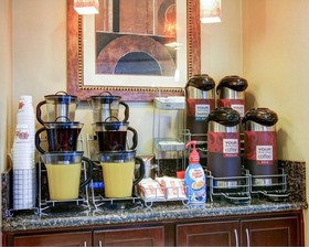 Comfort Suites