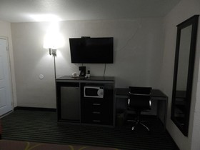 Executive Inn