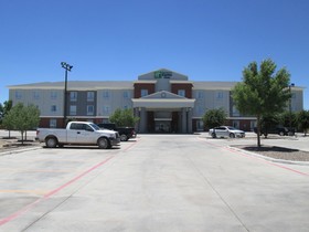 Holiday Inn Express Hotel & Suites Fort Stockton