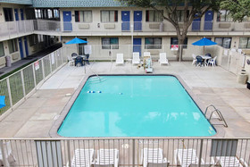 Motel 6 Ft Stockton