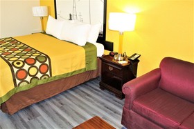 Super 8 by Wyndham Ft Stockton