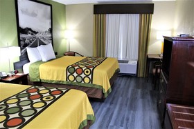 Super 8 by Wyndham Ft Stockton