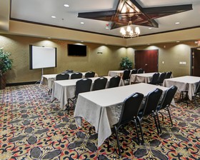 Comfort Suites