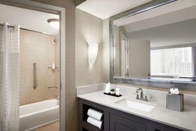 Embassy Suites Fort Worth - Downtown