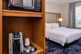 Fairfield Inn & Suites Fort Worth Southwest At Cityview