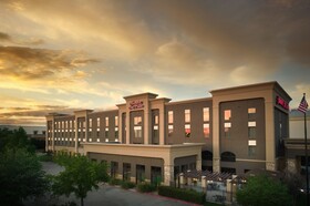 Hampton Inn and Suites Dallas-DFW Airport West-Hurst