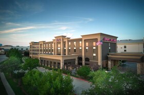 Hampton Inn and Suites Dallas-DFW Airport West-Hurst