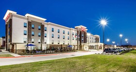 Hampton Inn & Suites Dallas Ft Worth Airport South