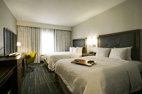 Hampton Inn & Suites Dallas Ft Worth Airport South