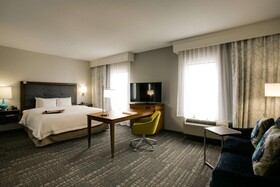 Hampton Inn & Suites Dallas Ft Worth Airport South